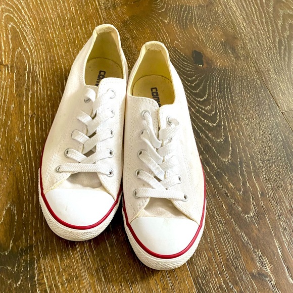 Converse womens shoes - Picture 1 of 4